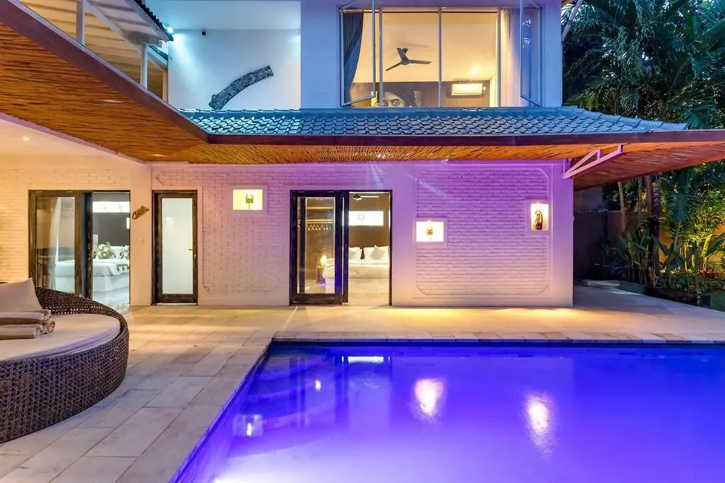 Villa Julietta, 4 Bedroom In The Heart Of Seminyak