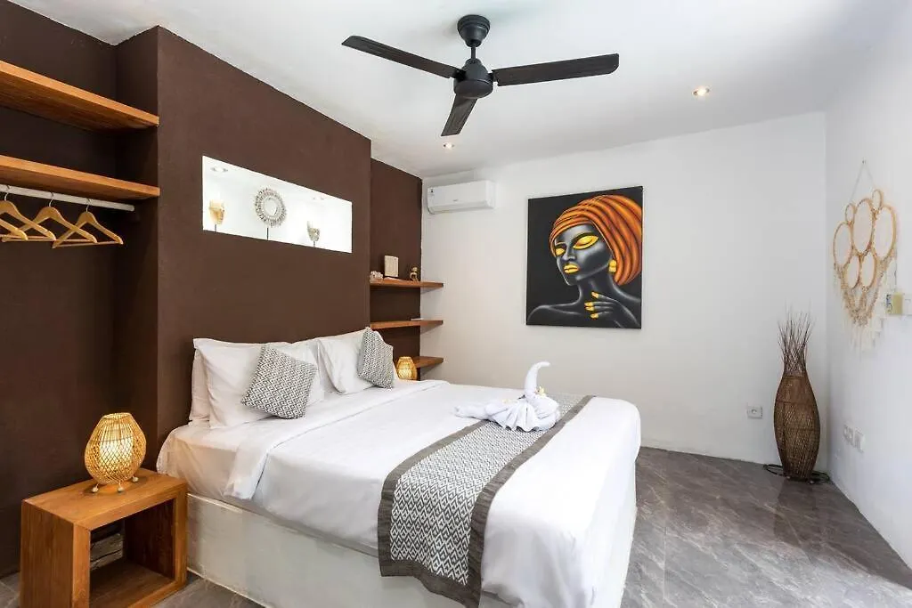 Villa Julietta, 4 Bedroom In The Heart Of Seminyak