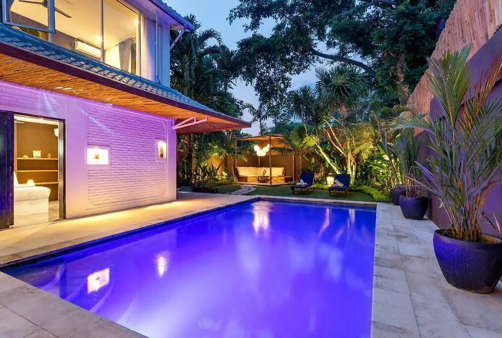 Villa Julietta, 4 Bedroom In The Heart Of Seminyak